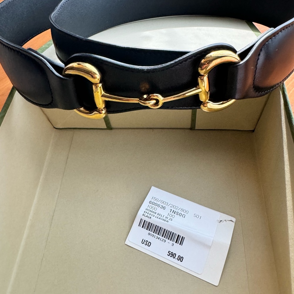 Gucci Horsebit Belt.  Black leather.  Size 150.  Great condition.  Minor wear.